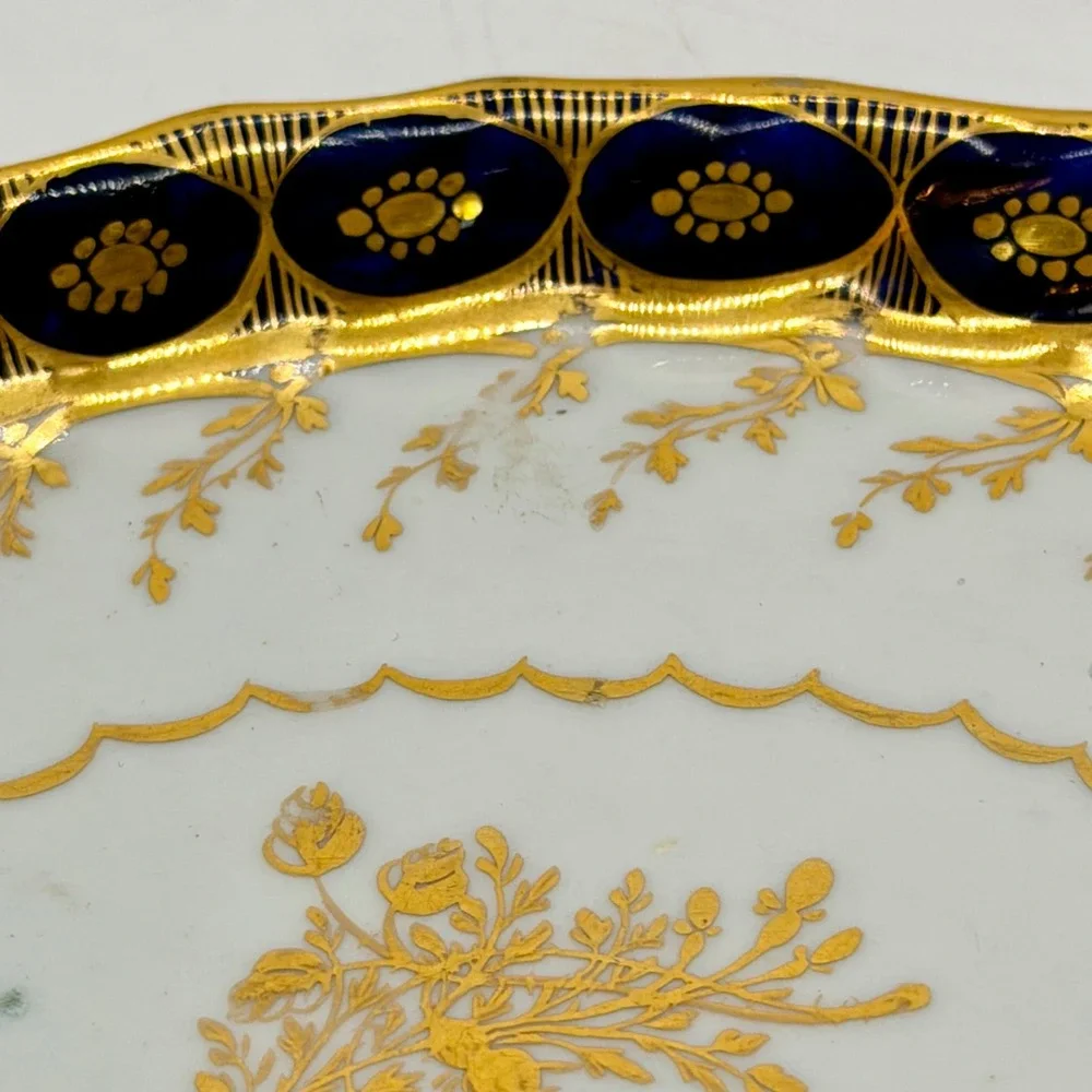 Antique Cobalt Blue Gold Gilt Porcelain Oval Trinket Dish Floral Scalloped Rim‎